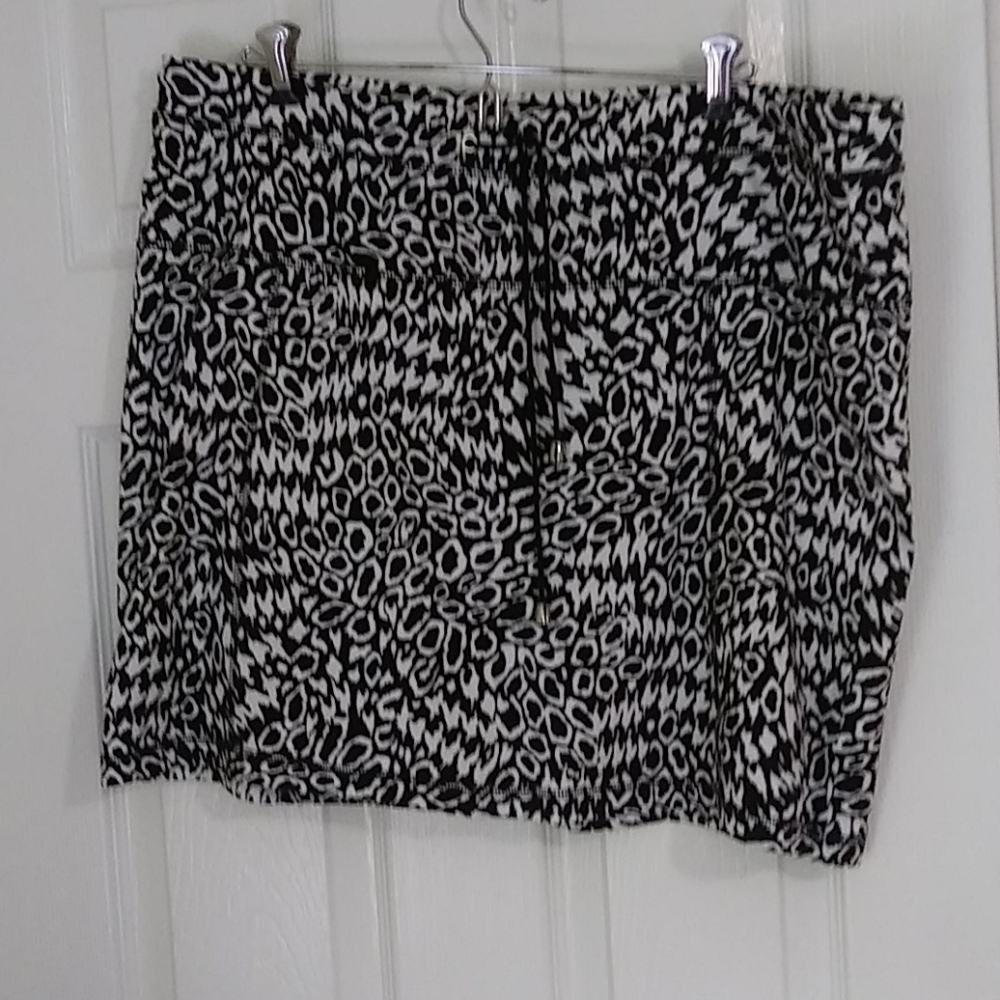 XXL Jones New York skort